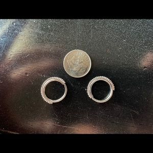 BVLA white gold seamless earrings.